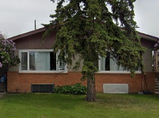 1732 50th St SE #A, Calgary, AB T2A1S8