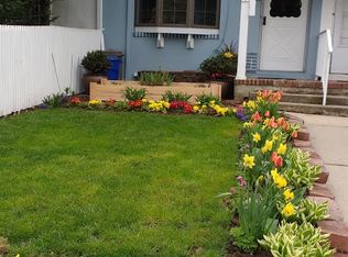 16 Victory Ct, Metuchen, NJ 08840