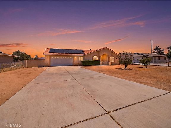 2nd image of 14083 Pawnee Rd