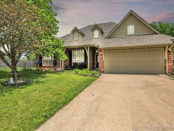2nd image of 7129 E 81st Pl