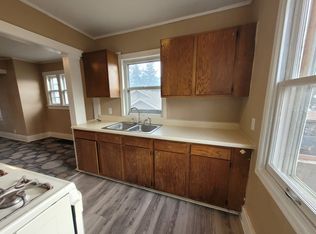 3812 Center St, Des Moines, IA 50312