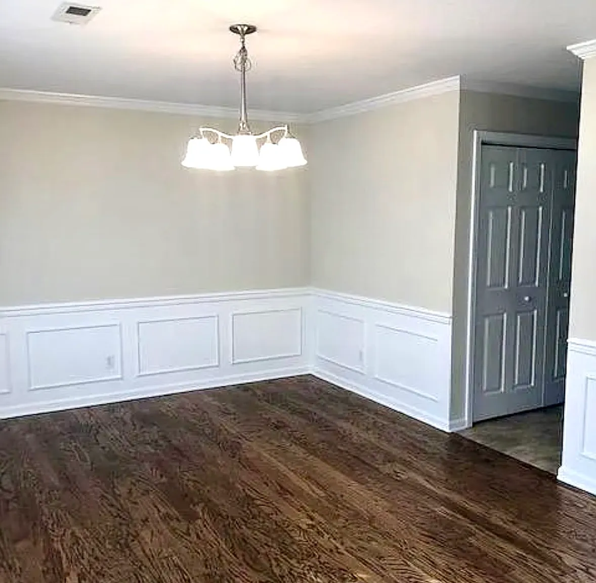 4 bed, 2.5 bath, 2500 sqft, $2,695 — Photo 3