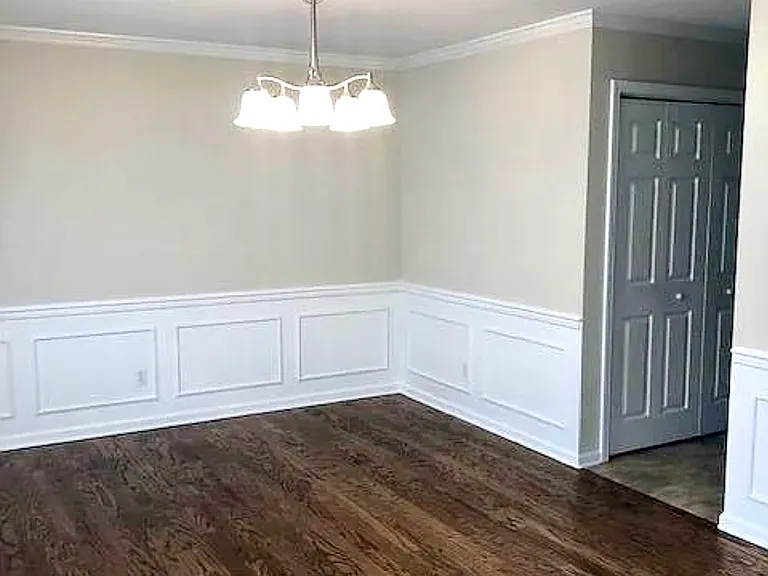 743 Fox Landing Ln — Photo 3