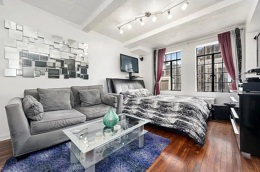 1st image of 320 E 42nd St APT 1816
