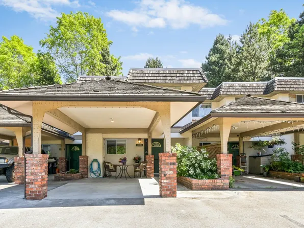 11670 Ritchie Ave, Maple Ridge, BC V2X 6K7