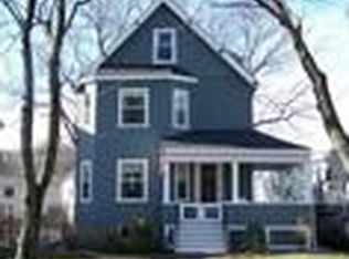 32 Irving St, Melrose, MA 02176