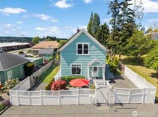 1526 Blaine St, Port Townsend, WA 98368