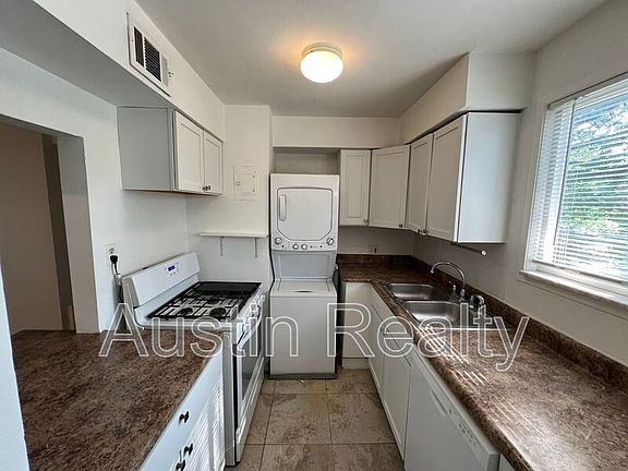 3rd image of 7628 Dale Ave #A