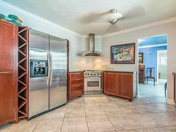 5th image of 7600 SW 180th Ter