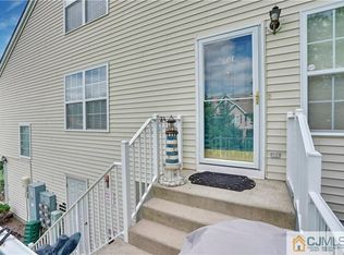 601 Wendover Ct, Randolph, NJ 07869