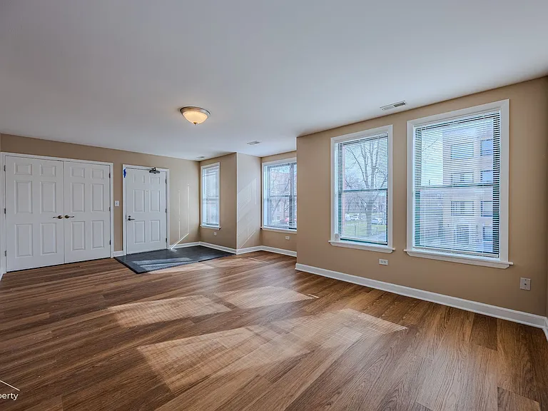3608 W Flournoy St — Photo 2