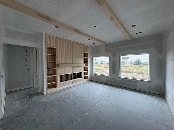 4th image of 5907 Plumthicket St