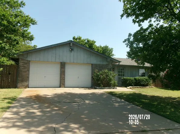 7905 NW Echo Rd, Lawton, OK 73505