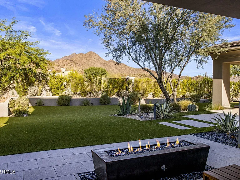 10110 E Siesta Ln — Photo 65