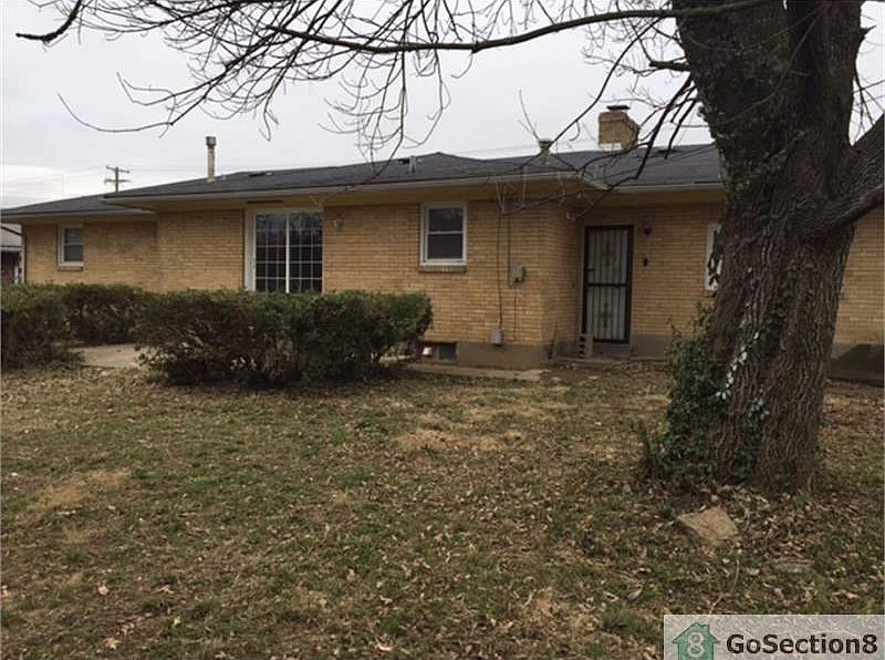 2nd image of 1221 S 36th St