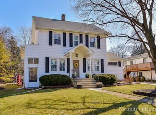 5201 Cumnor Rd, Downers Grove, IL 60515