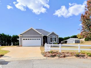 126 Ward Oak Ct, Greer, SC 29651