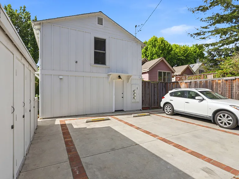510 Lincoln St #3 — Photo 24