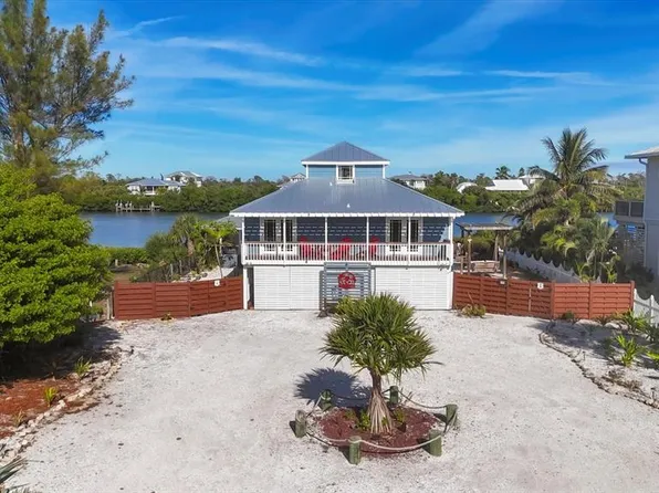 440 Bocilla Dr, Placida, FL 33946