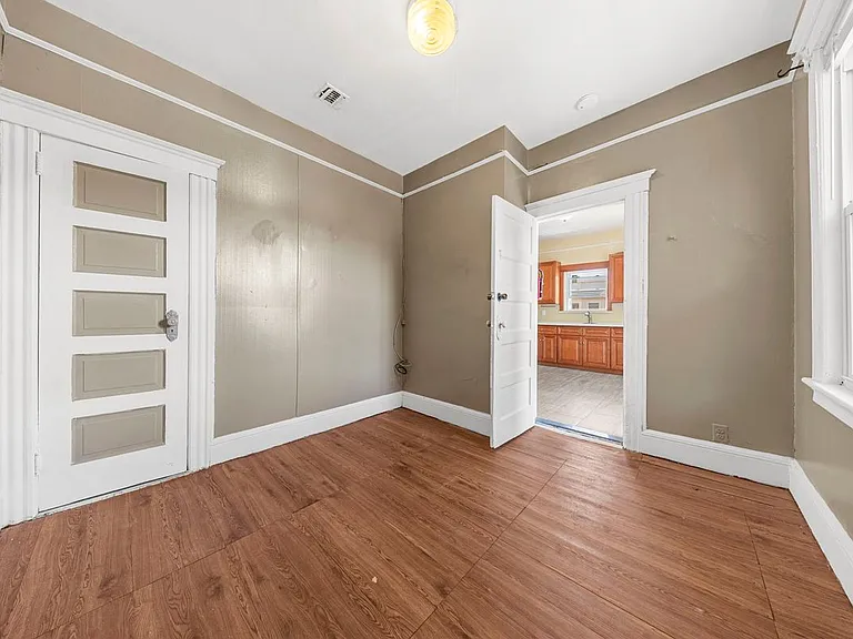 359 Belmont Ave — Photo 19