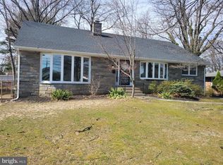 6113 Browning Rd, Pennsauken, NJ 08109