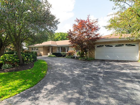 3rd image of 8900 Karlov Ave