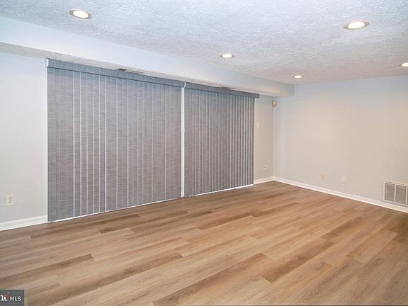 2nd image of 93 Kenwood Dr