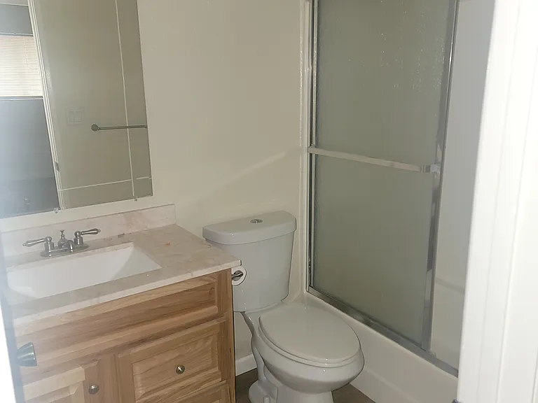 416 E Forest Dr — Photo 10
