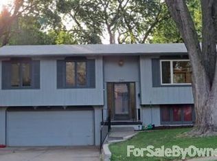 3395 S 130th St, Omaha, NE 68144
