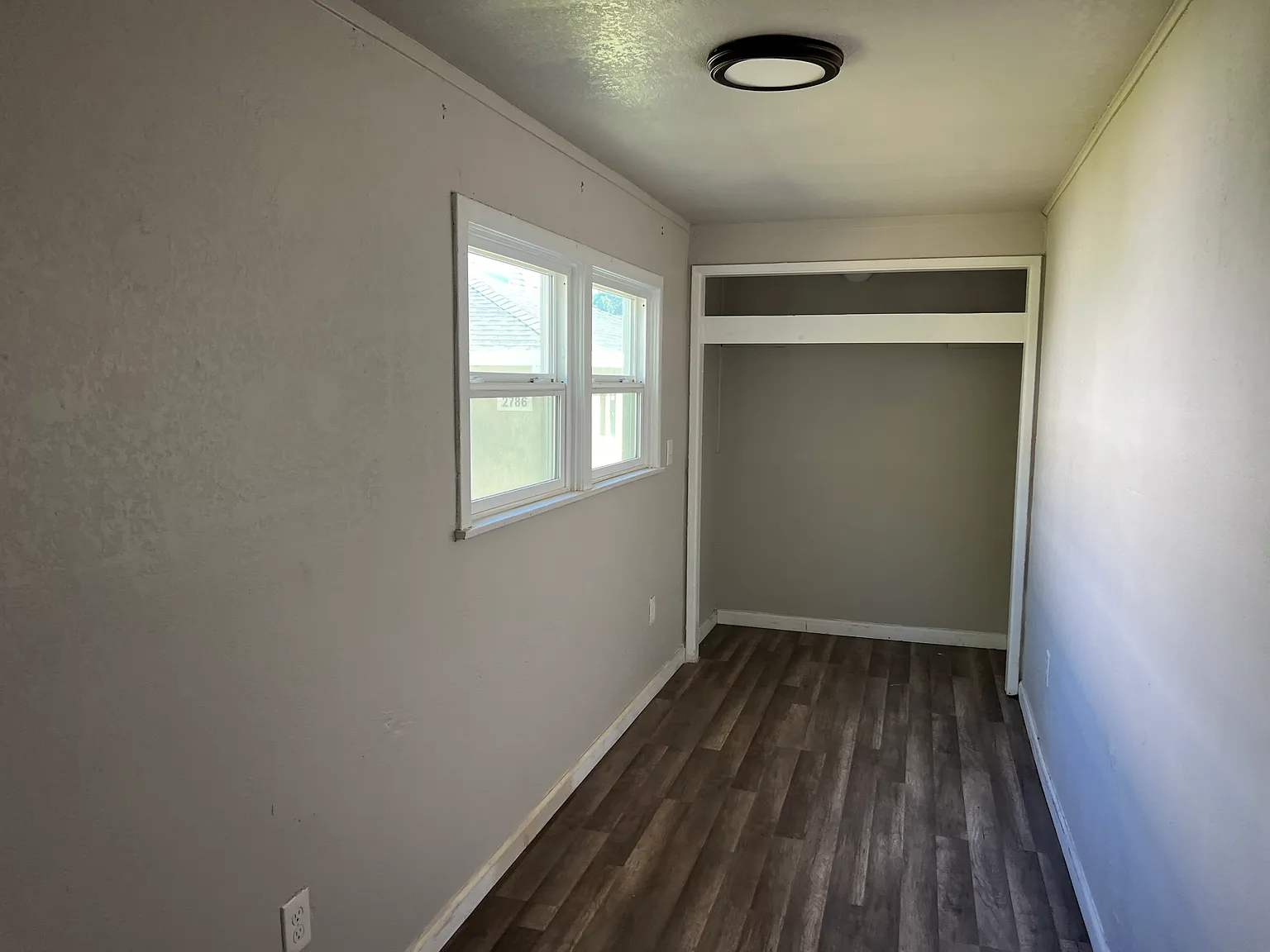 2 bed, 770 sqft, $1,500 — Photo 2