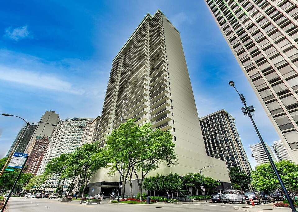 1st image of 1212 N Lake Shore Dr #12BWS