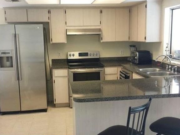 4th image of 9120 Camino Villa Blvd