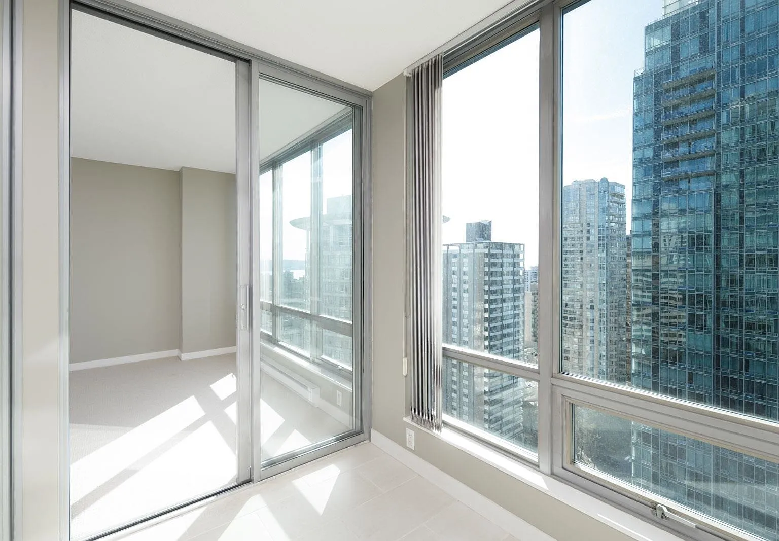 1 bed, 601 sqft, $2,450 — Photo 3