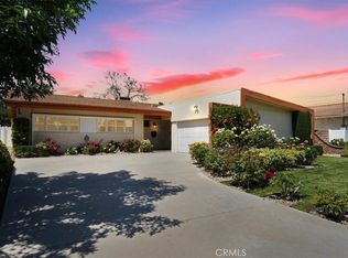 16901 Citronia St, North Hills, CA 91343