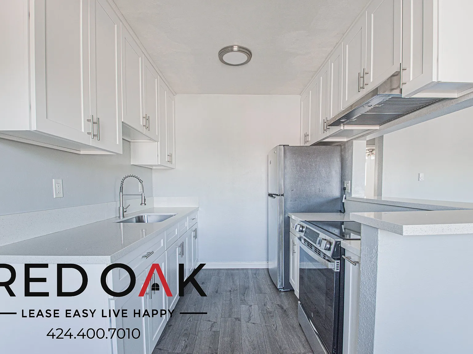 Sleek 2-Bed with Air Conditioning and Stainless Steel Appliances ~ In Long Beach! — Photo 2