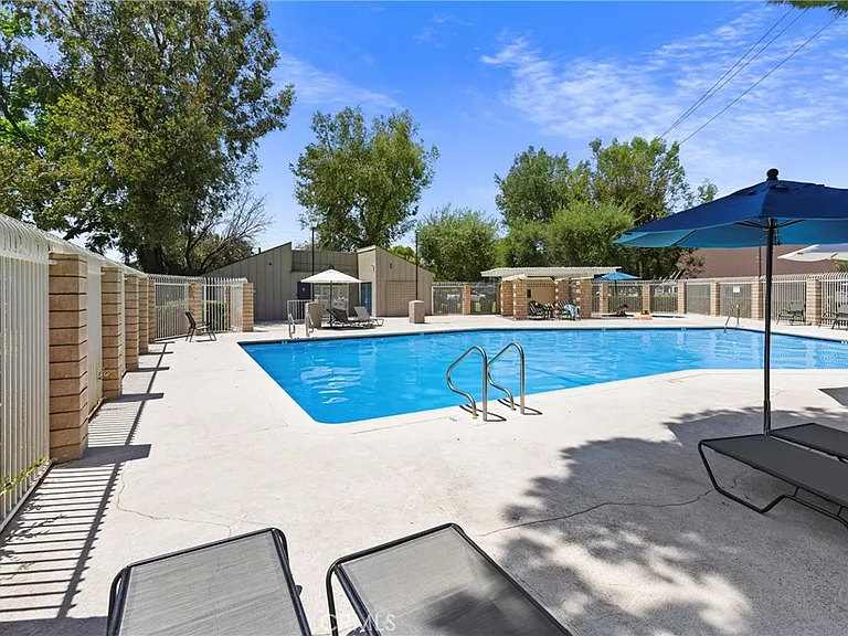 5461 E Candlewood Cir #B — Photo 21