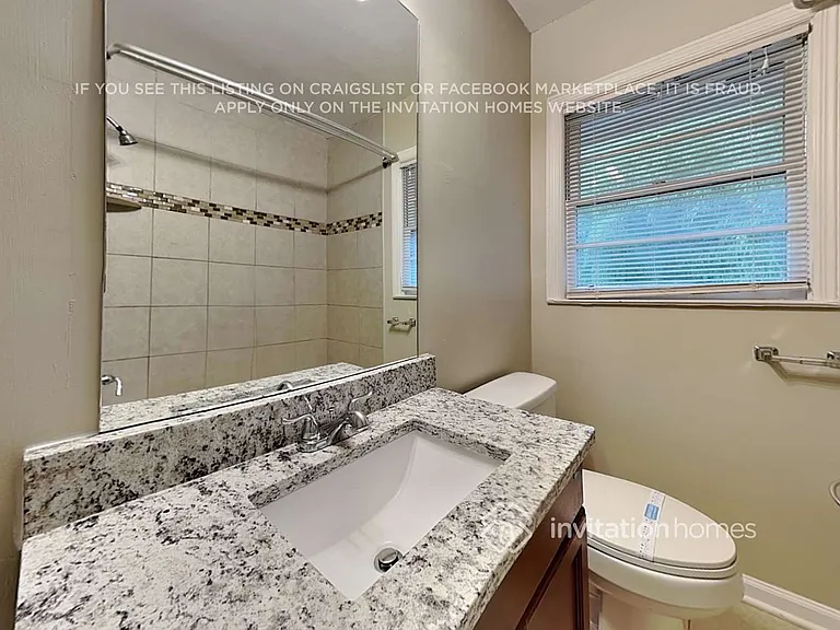 2751 Flagstone Dr SE — Photo 12
