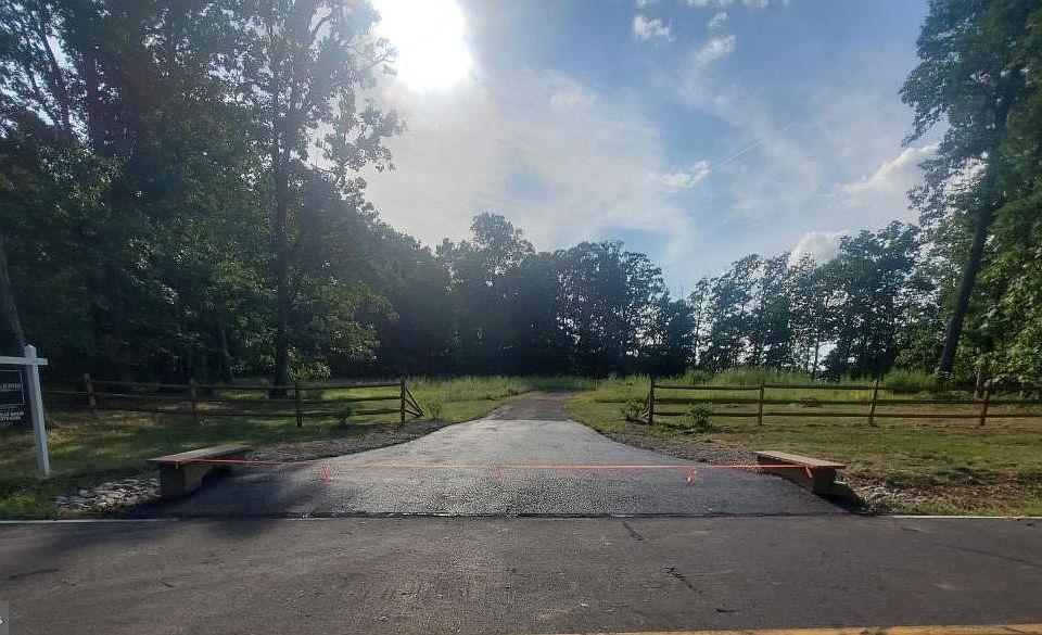 1st image of 582 Kellers Church Rd