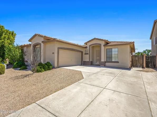 8773 W WINDROSE Drive, Peoria, AZ 85381