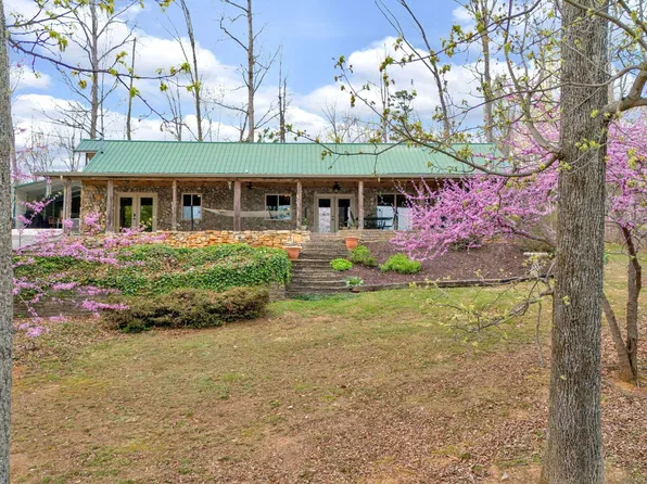 268&271 Sequoyah Dr, Morristown, TN 37813