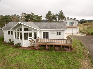 90549 Sunset Lake Rd, Warrenton, OR 97146