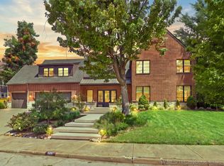 1571 E 22nd Pl, Tulsa, OK 74114
