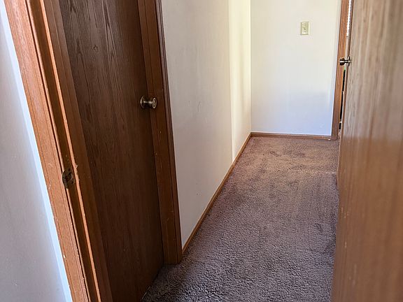 4th image of 4848 Briston Dr