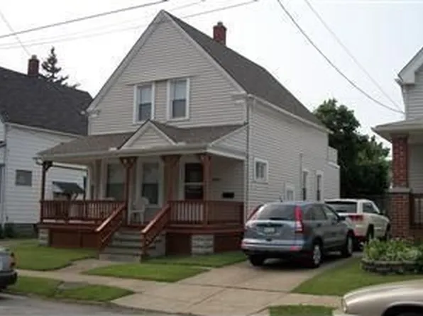 3943 Poe Ave, Cleveland, OH 44109