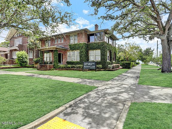 2nd image of 2258 RIVERSIDE Avenue