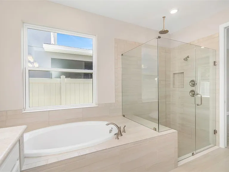 2676 Leafwing Ct — Photo 16