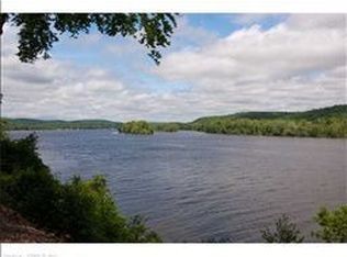 27 Parkers Point Rd, Chester, CT 06412