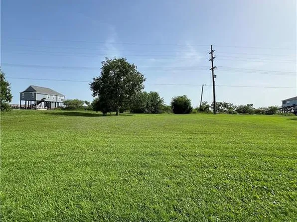 Lakeview Dr, Slidell, LA 70458