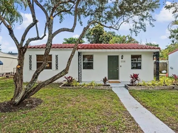 2530 McKinley St, Hollywood, FL 33020