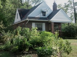 4673 Belleview Ave, Cincinnati, OH 45242